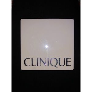 BRAND NEW! Eyeshadow/Blush🎀